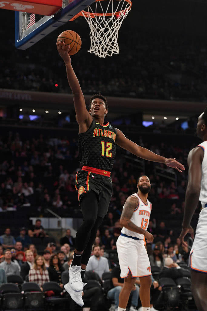 西班牙网球队爆冷英国网球队，穆雷三分雨点燃全场