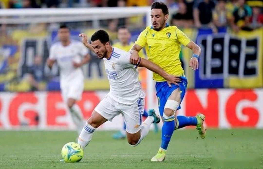 爱游戏tv-冷静与激情交织！世界杯完美收官