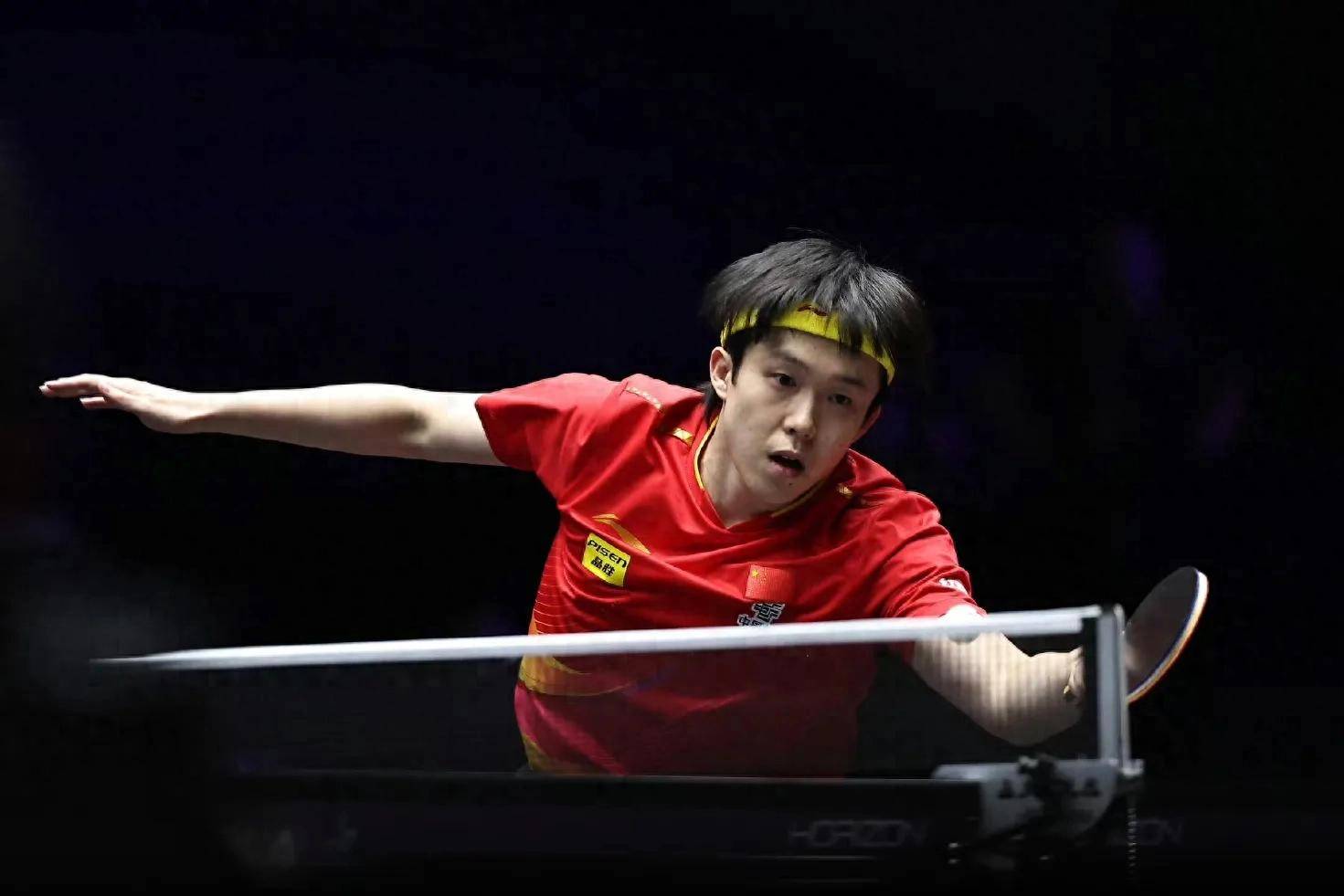 英格兰队险胜中国队，张本智和刷新纪录的简单介绍