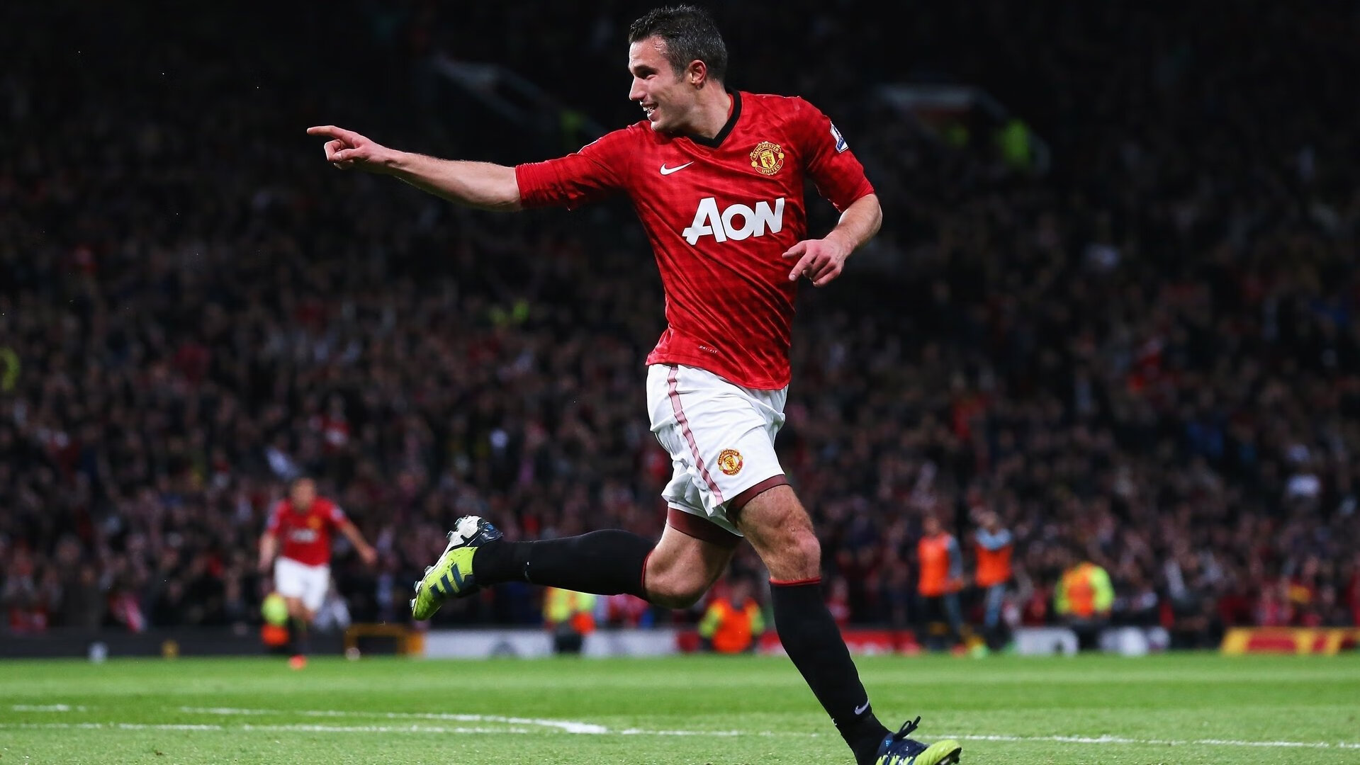 新秩序崛起，红牛二队的技术浪潮如何淹没雷诺，勒克莱尔的火焰又烧向何方？