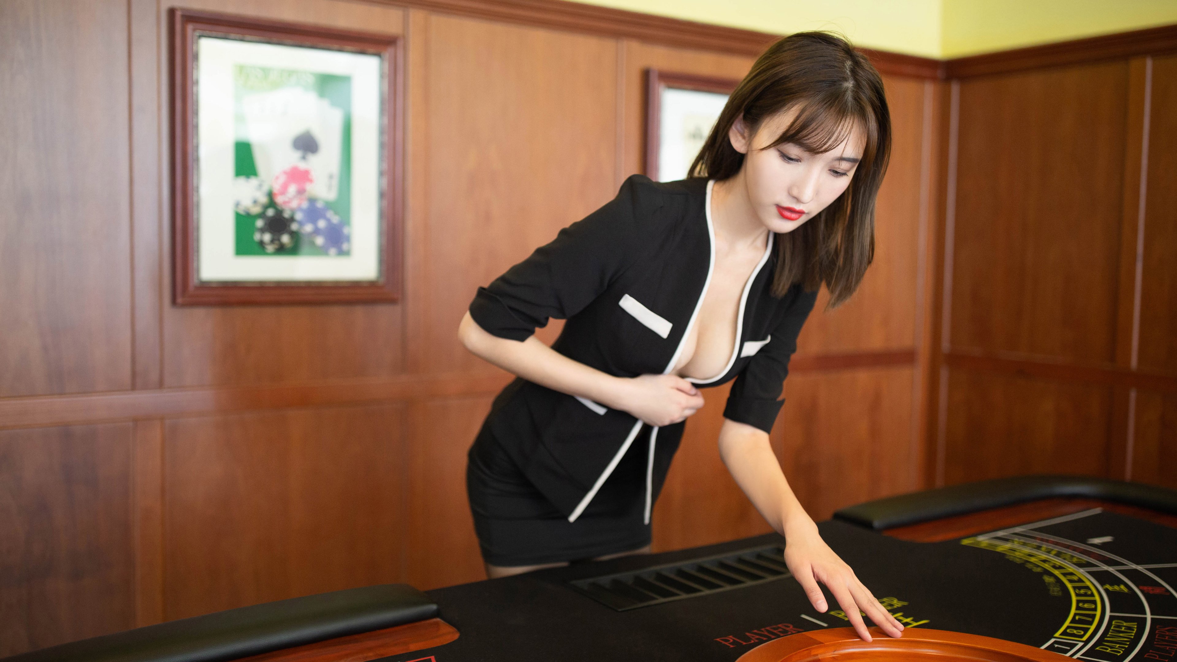 系统错误，当浙江队鏖战森林狼时，伦纳德在F1揭幕战接管了比赛