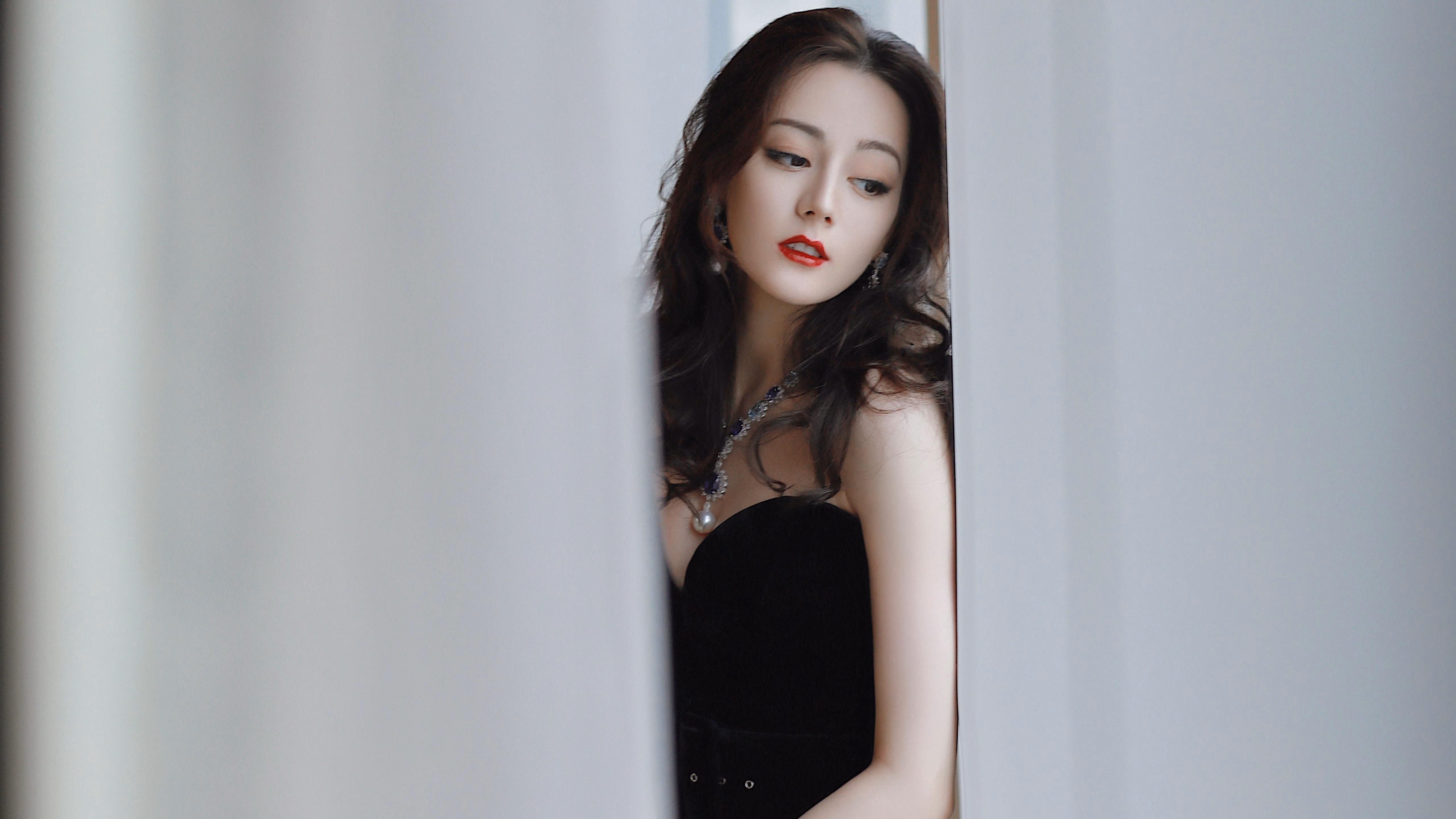 跨界大乱斗！浙江队竟在篮球元宇宙冲垮森林狼，英格拉姆狂砍50分当选全场最佳无争议